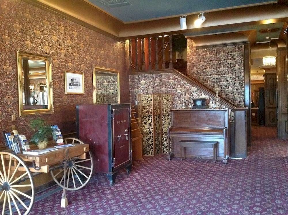 Mizpah Hotel Tonopah Exterior photo